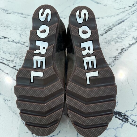 Sorel Joan of Arctic Suede Wedge II Ankle Boots Sage 3" Wedge Size 11 - Picture 4 of 5